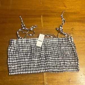 Jcrew Cotton voile smocked skirt set in gingham
Item BE755 TOP ONLY!!!!!!!!!!!!!